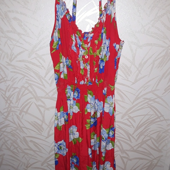 Adorable Hollister Sun dress - Picture 2 of 5